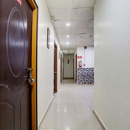Collection O Hotel Moon Light Lucknow Dış mekan fotoğraf