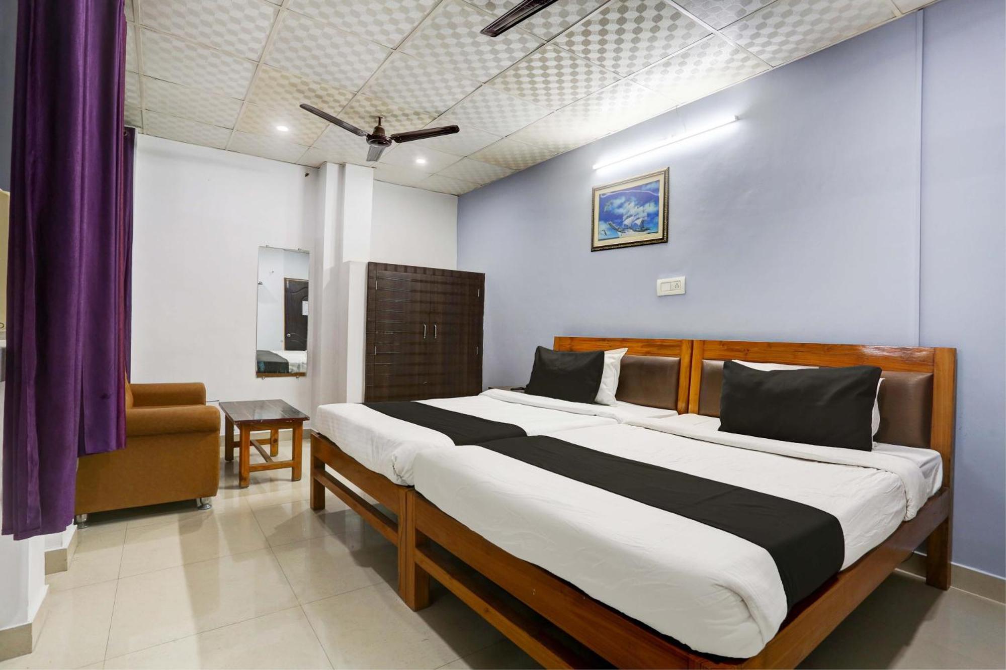 Collection O Hotel Moon Light Lucknow Dış mekan fotoğraf