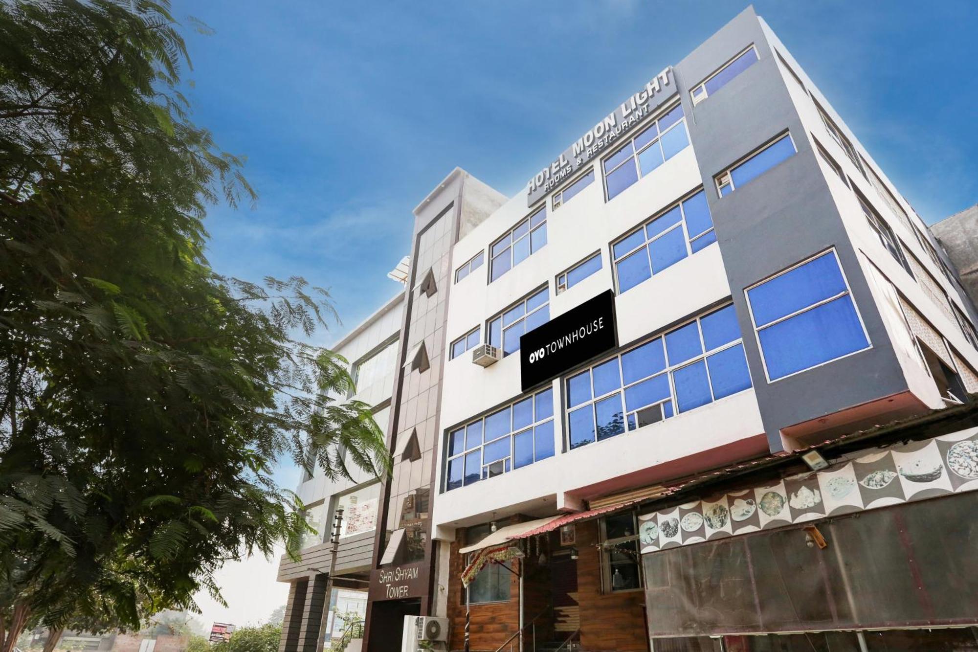 Collection O Hotel Moon Light Lucknow Dış mekan fotoğraf